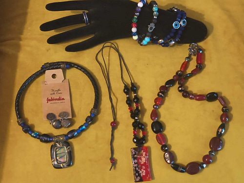Lot #52 (1 of 7)