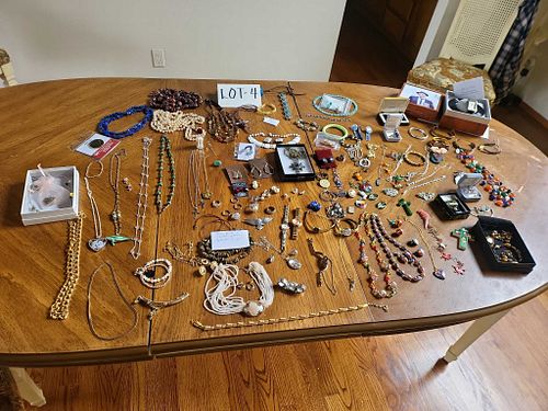 Lot #4 (1 of 22)