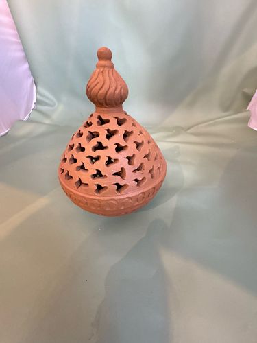 Lot #30 (1 of 6)