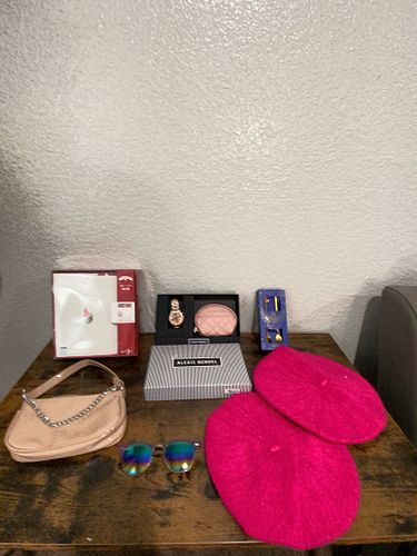 Lot #69 (1 of 11)