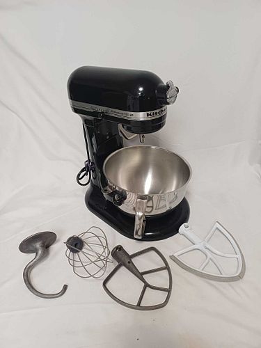 Lot #453 (1 of 6)