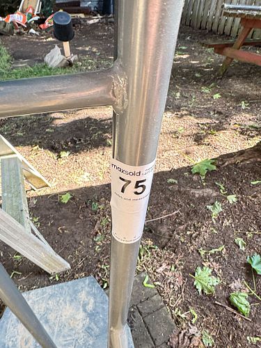 Lot #75 (1 of 7)