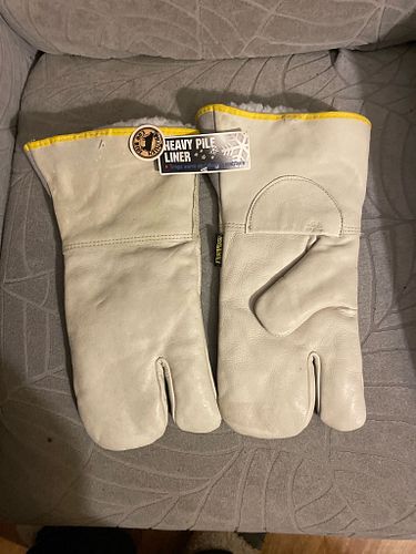 Lot #9 (1 of 3)