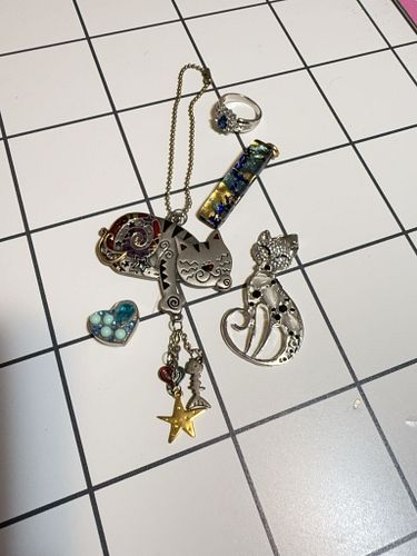 Lot #22 (1 of 4)