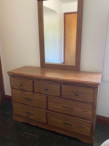 Lot #14 (1 of 8)