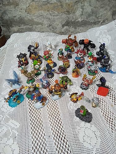 Lot #6 (1 of 6)