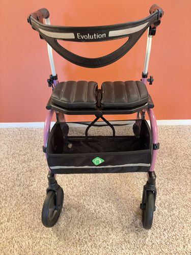 Lot #40 (1 of 10)