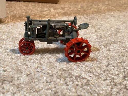 Lot #28 (1 of 5)