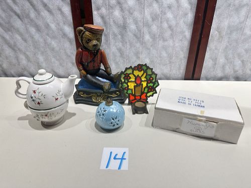 Lot #14 (1 of 8)