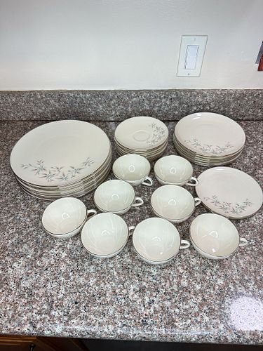 Lot #81 (1 of 8)