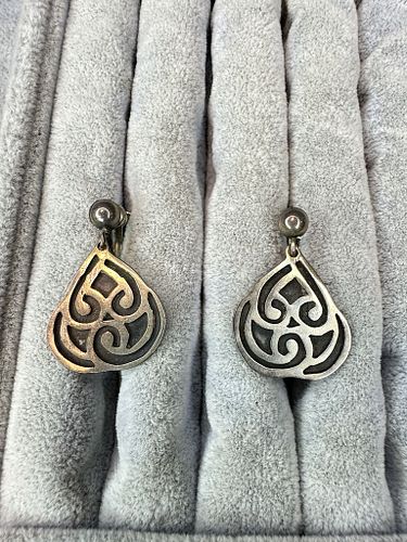 Lot #97 (1 of 5)