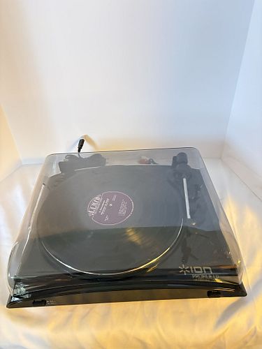 Lot #28 (1 of 10)