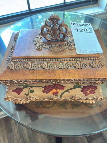 Lot #120 (1 of 5)