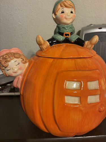 Lot #284 (1 of 3)
