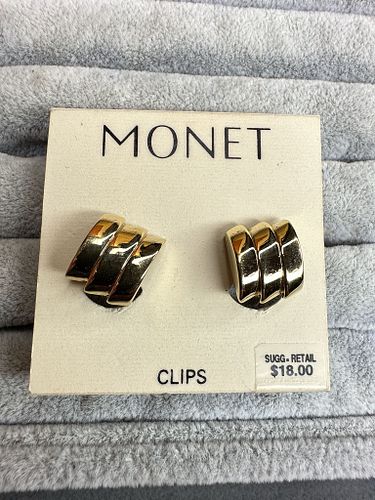 Lot #61 (1 of 4)
