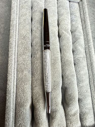 Lot #32 (1 of 5)