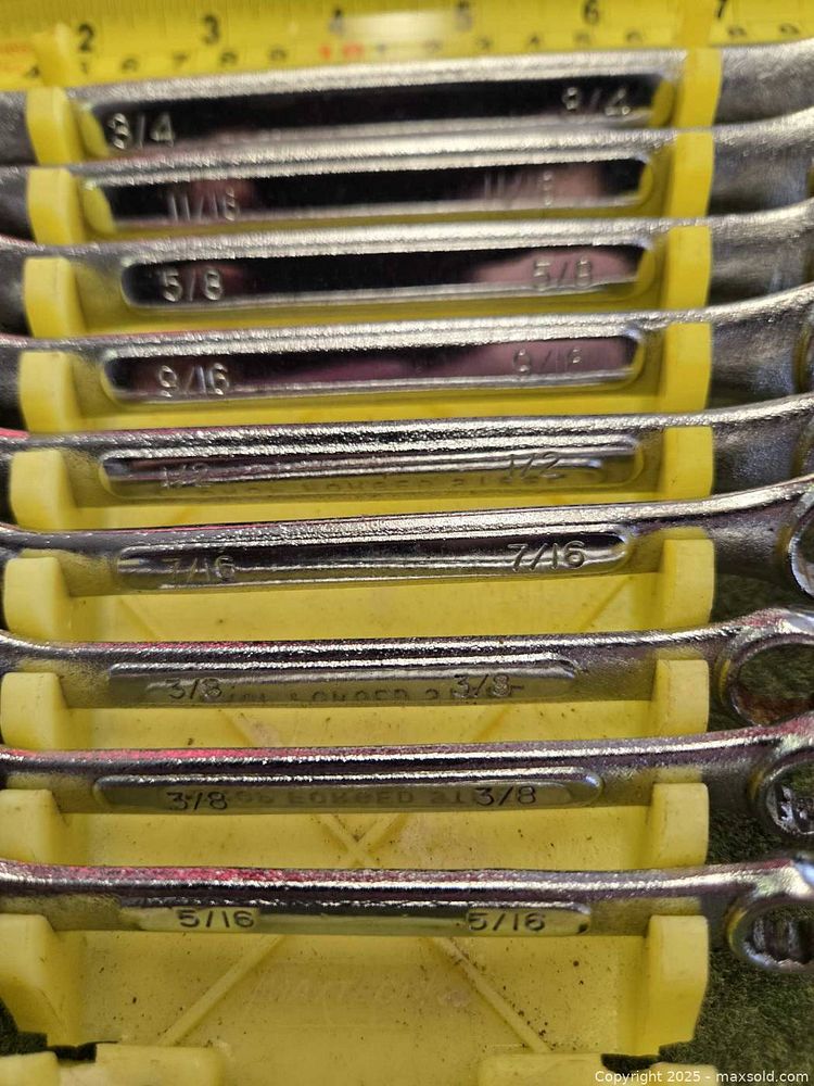 10-piece combination wrench set | Maxsold