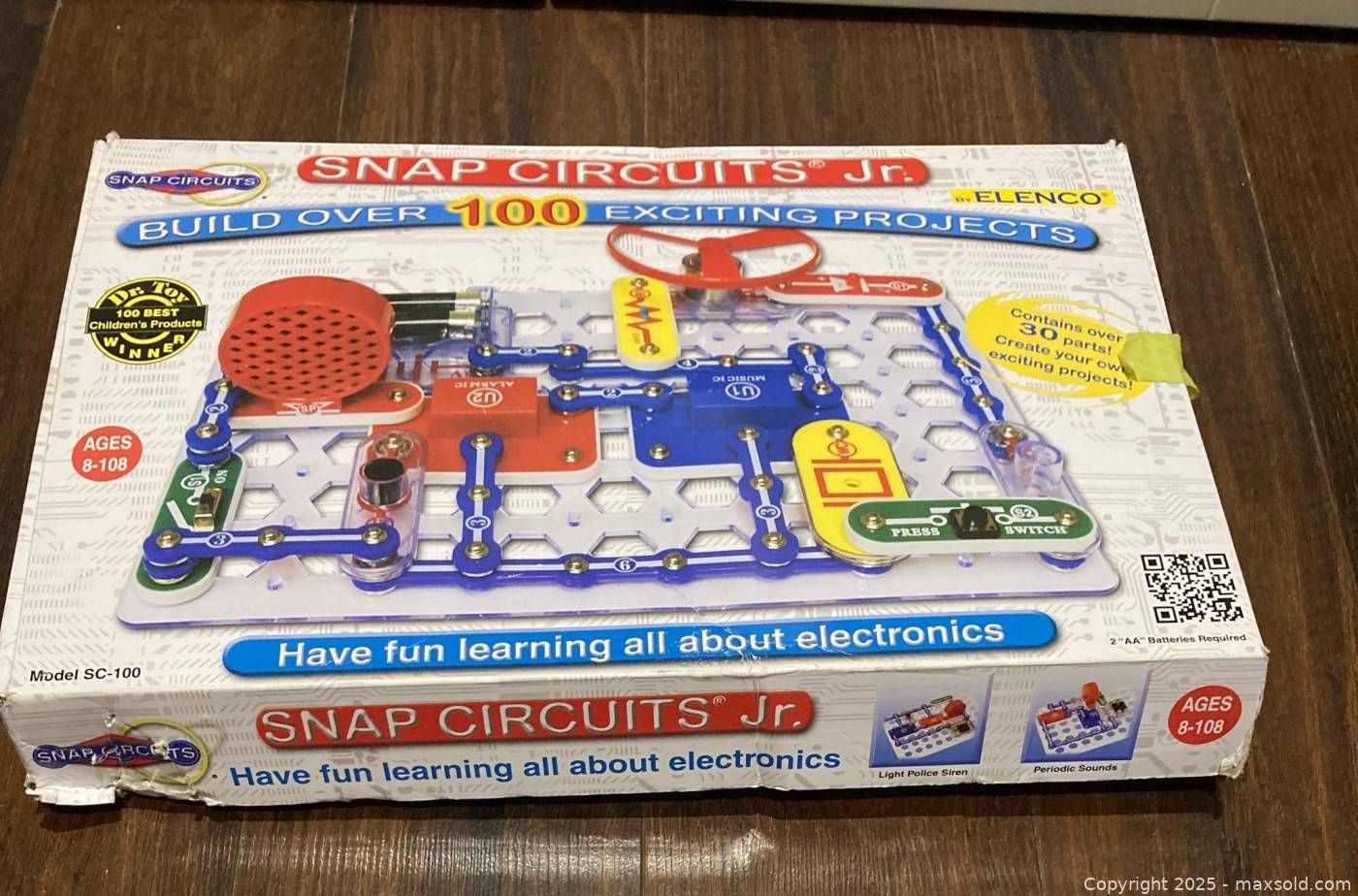 Elenco Snap Circuits Jr SC 100 Electronics Kit Maxsold