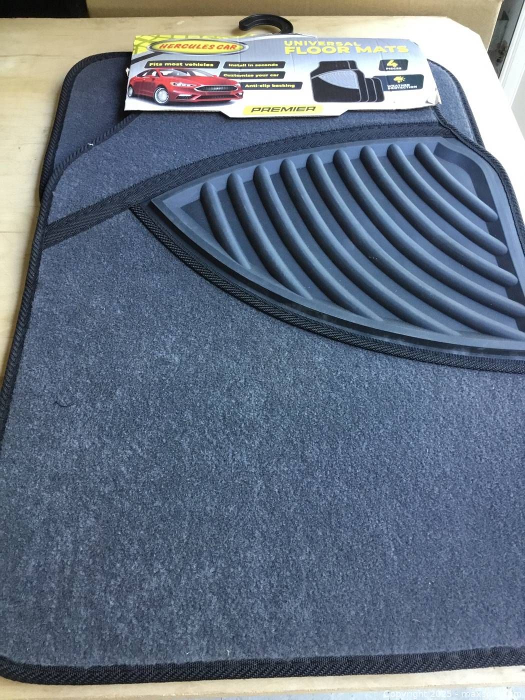 4 Piece Hercules Car Universal Floor Mats 4 Piece Hercules Car Universal Floor Mats