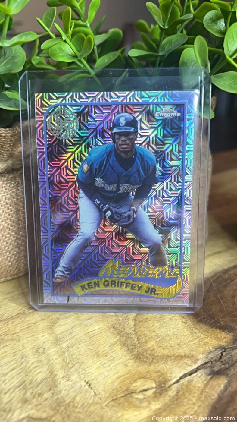 Ken Griffey Jr Topps Chrome Silver Pack Mojo Refractor Baseball Card