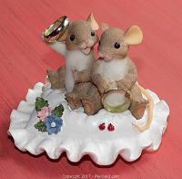 Front and side view of Fitz & Floyd Charming Tails mouse figurine featuring two mice with halo rings sitting on a ruffled heart-shaped base with flower and ladybug details.
