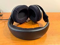 Front view showing interior velour ear pads and headband padding