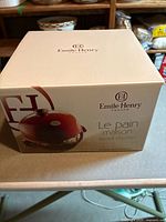 Emile Henry Le Pain Maison box front with product image and branding
