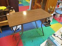 Full view of table showing top and legs