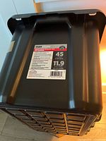 Top and side view showing label indicating 45 liters capacity and no lid