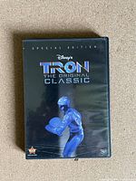 Front cover of the DVD case showing the special edition label and character artwork.