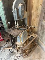 Full view of Beaver band saw on metal base