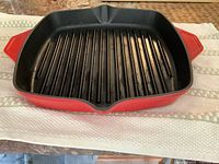 Top view showing interior ridged cooking surface and pour spout