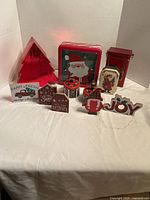 Front view of all tins and tabletop signs with lights