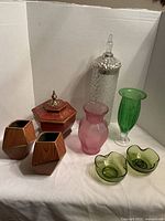 Group shot showing all eight décor pieces