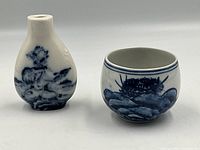 Snuff bottle and bowl front view