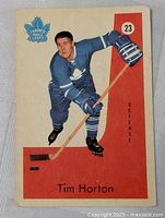 Front of Tim Horton card showing image and card number 23
