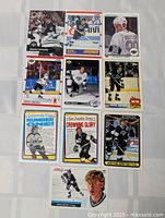 All ten Wayne Gretzky cards laid out in grid