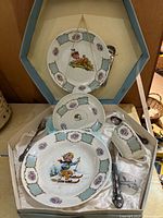 Entire set in presentation box