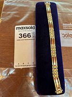 Full view of bracelet on display pad