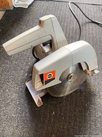 Left side view of Black & Decker 7-1/4" circular saw with blade attached