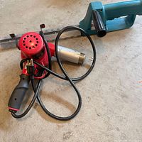 Overview of hedge trimmer, heat gun and nozzle