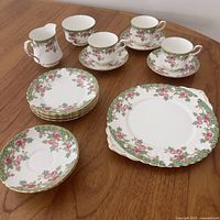 Full set on table showing all pieces