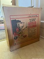 Original Garden Way Squeezo Strainer box front