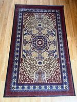 Full view of oriental pattern rug