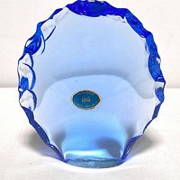 Top view showing the scalloped edges and the writing on the sticker at the base, highlighting the 'HAND MADE CZECH REPUBLIC' label.