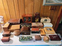 Front and top view showing full assortment of boxes