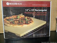 Retail box showing brand, model and size