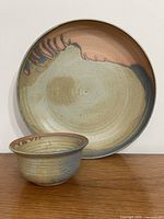 Large shallow dish and small bowl front view