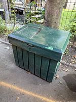 Closed container exterior front and top