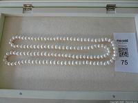 Full view of entire pearl strand laid out